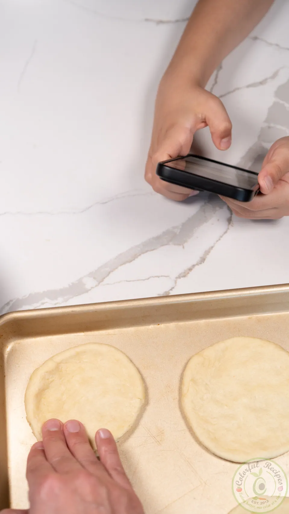 Flattening manakish dough